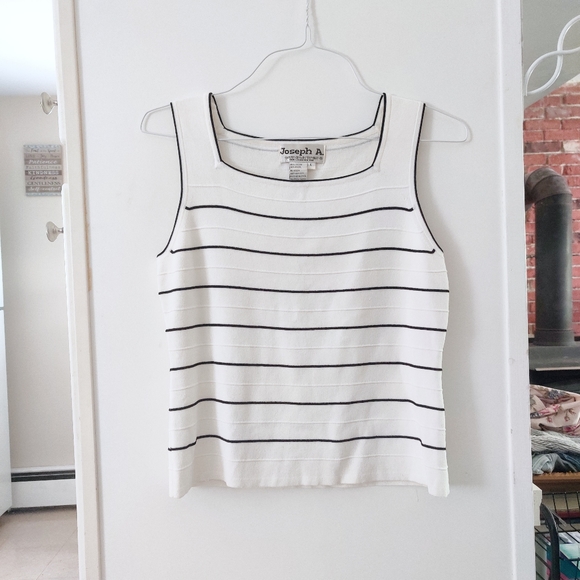 Tops - 🦋 VINTAGE 80s Striped Elegant White Knit Tank L